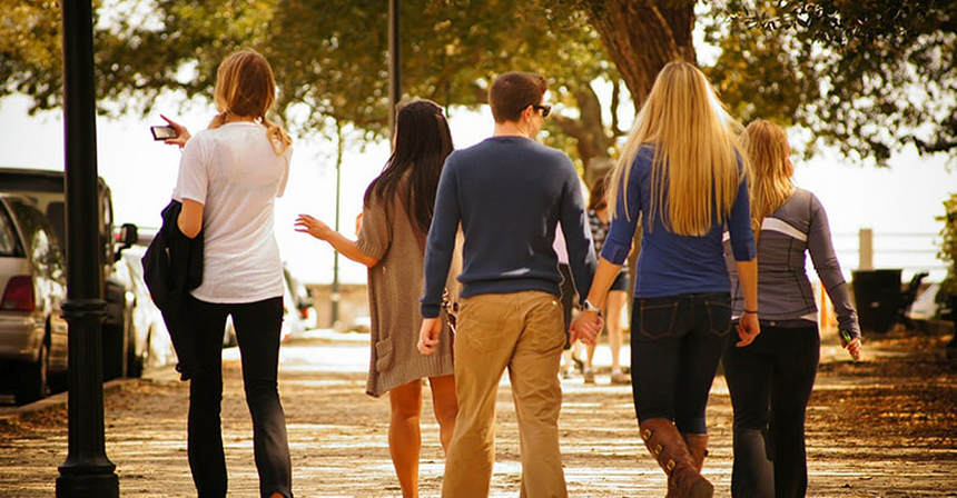  5 Reasons You Need Christian Friends